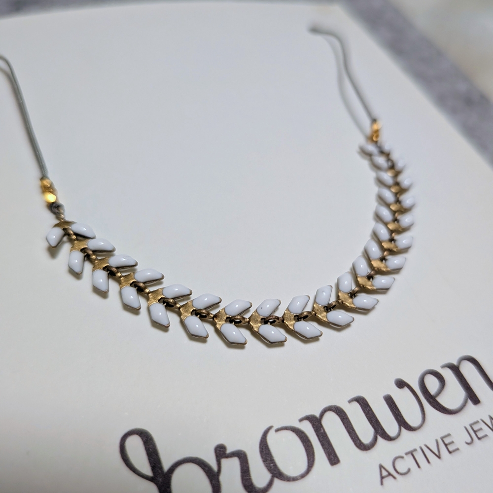 White Enamel Activewear Necklace - Picture 2 of 8